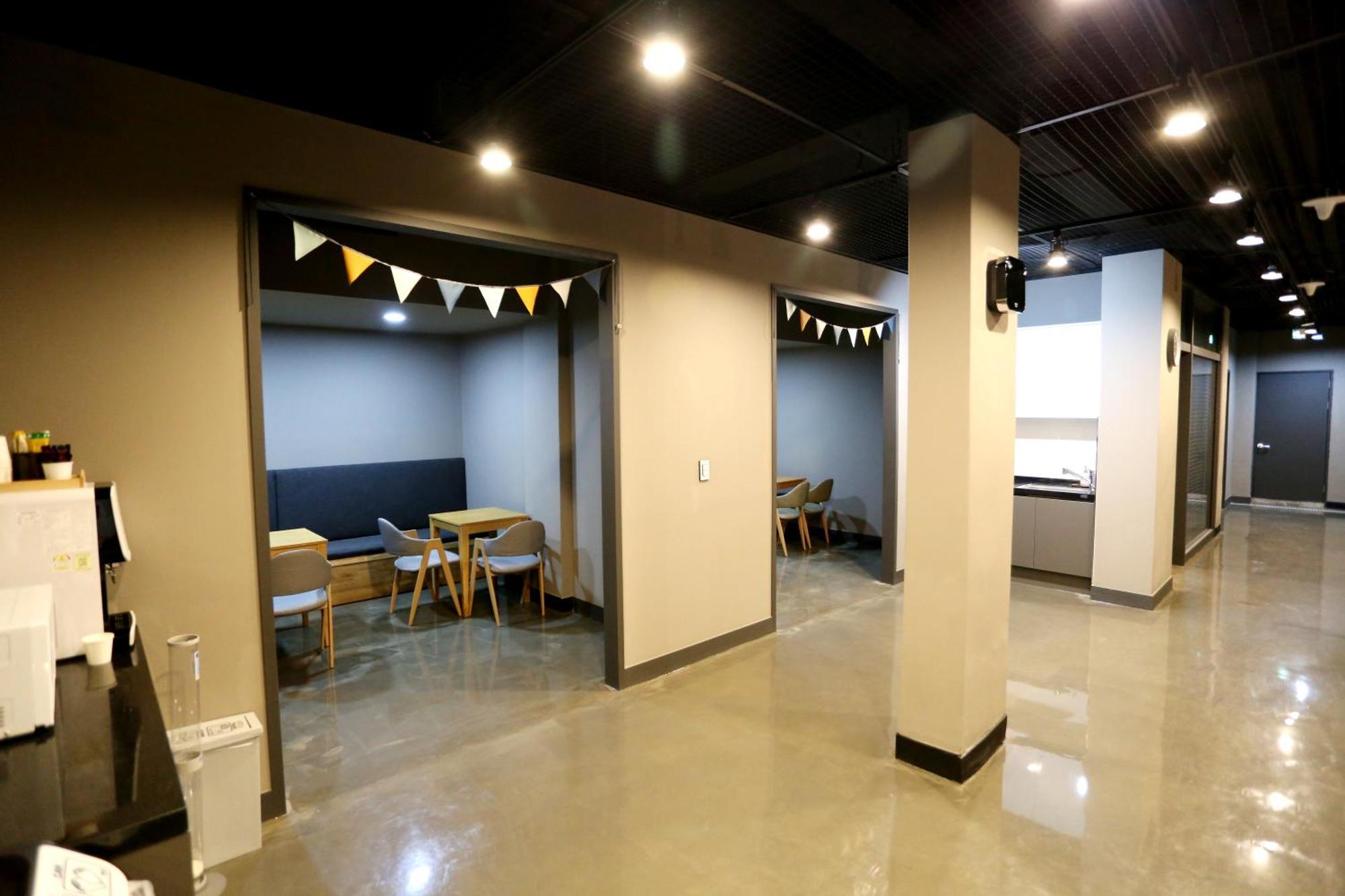 With U Hotel & Guesthouse Sokcho Eksteriør bilde