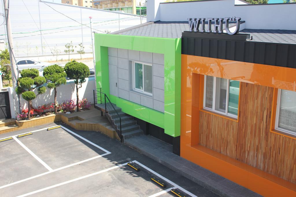 With U Hotel & Guesthouse Sokcho Eksteriør bilde
