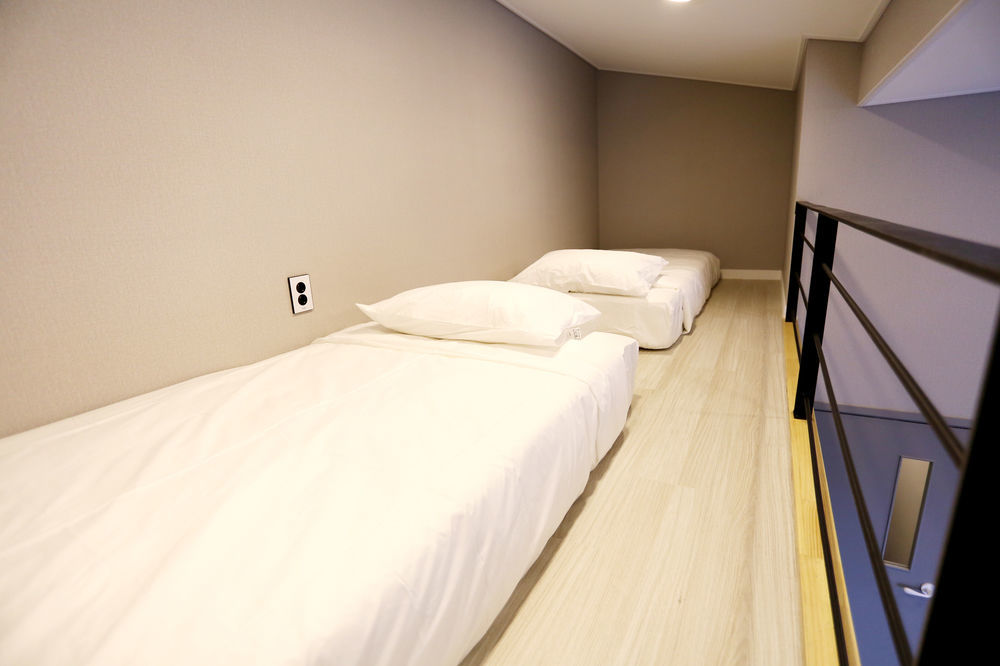With U Hotel & Guesthouse Sokcho Eksteriør bilde